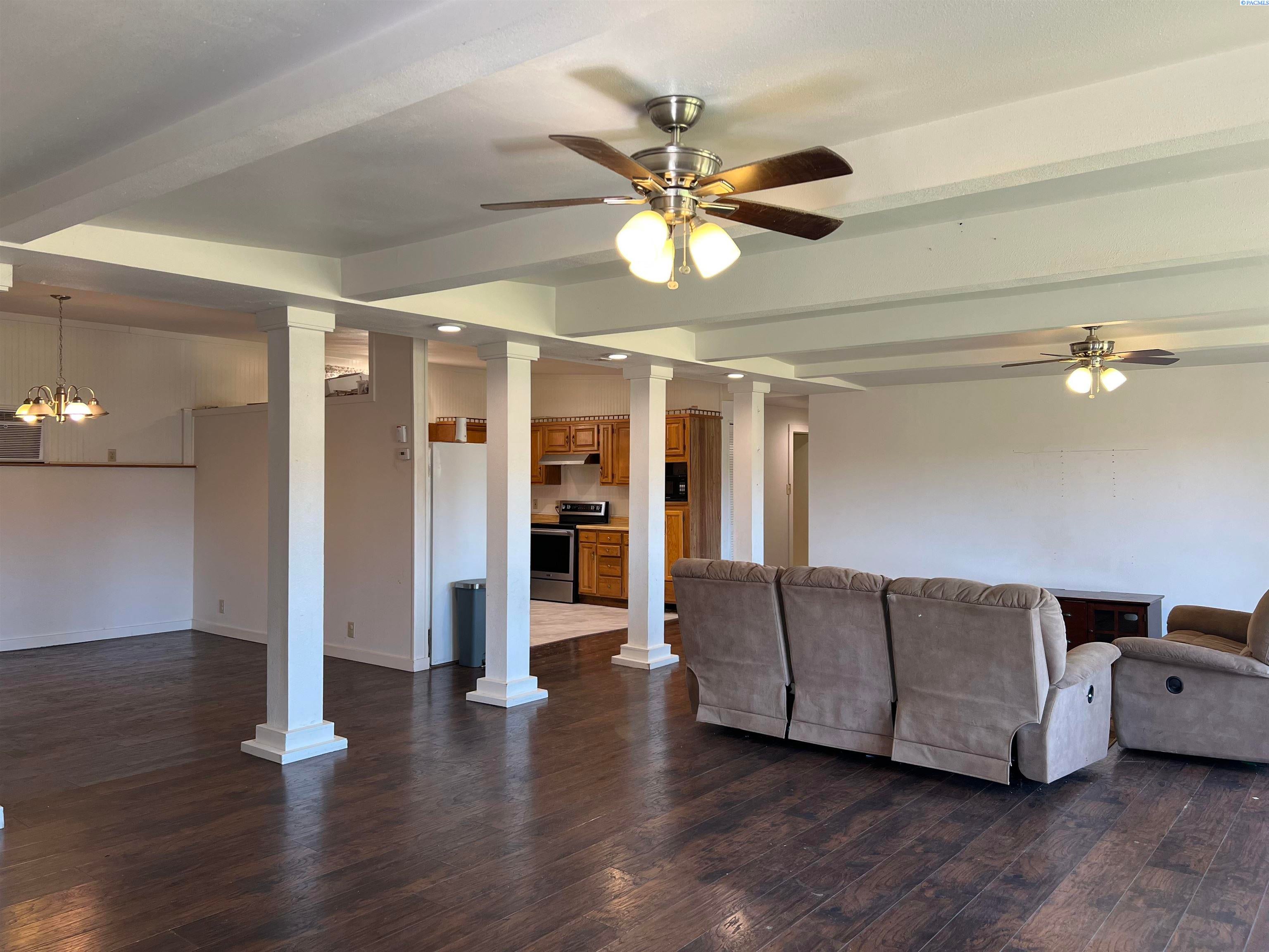 211 Kahlouts Lake Road Prescott, WA 99348 - Photo 4 of 24 Gallery Image 4