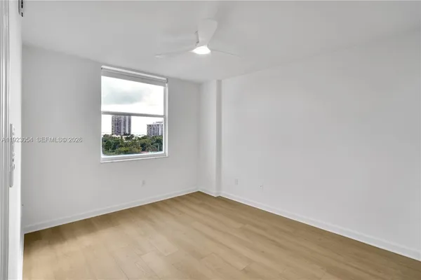 $499,000 | 1723 Southwest 2nd Avenue, Unit 909, Miami, FL 33129