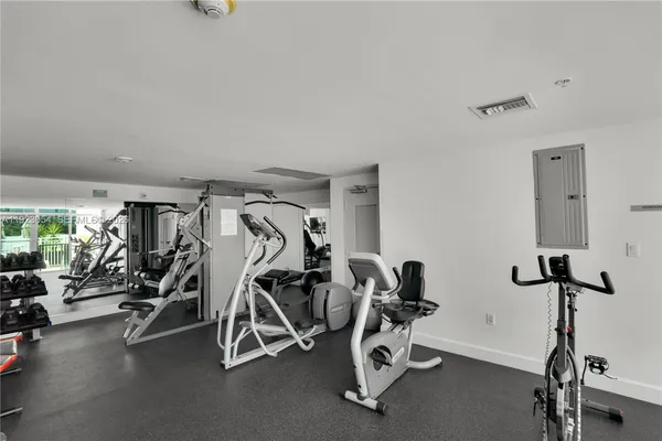 $499,000 | 1723 Southwest 2nd Avenue, Unit 909, Miami, FL 33129