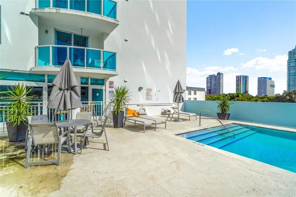 $499,000 | 1723 Southwest 2nd Avenue, Unit 909, Miami, FL 33129