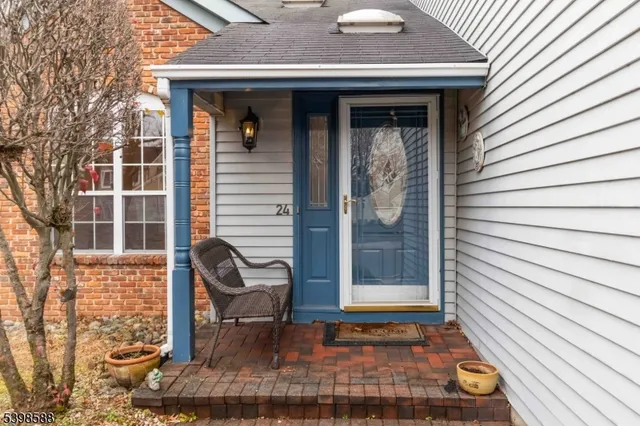 a view of front door and porch