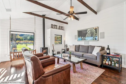 $1,295,000 | 2 Foothill Boulevard, Calistoga, CA 94515