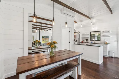 $1,295,000 | 2 Foothill Boulevard, Calistoga, CA 94515