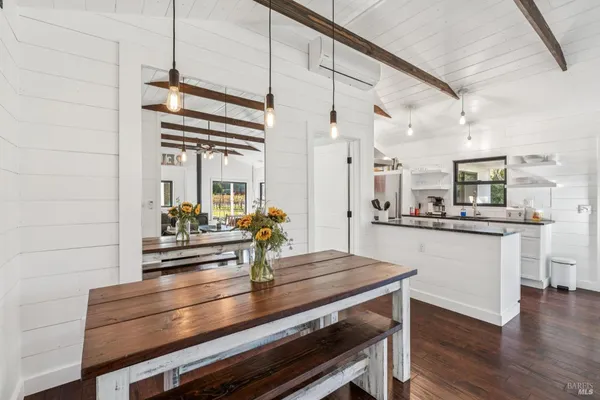 $1,295,000 | 2 Foothill Boulevard, Calistoga, CA 94515