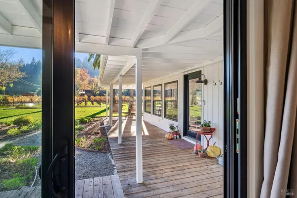 $1,295,000 | 2 Foothill Boulevard, Calistoga, CA 94515