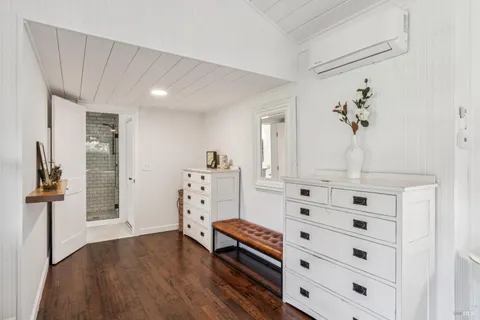 $1,295,000 | 2 Foothill Boulevard, Calistoga, CA 94515