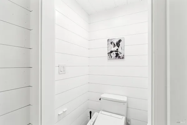 $1,295,000 | 2 Foothill Boulevard, Calistoga, CA 94515