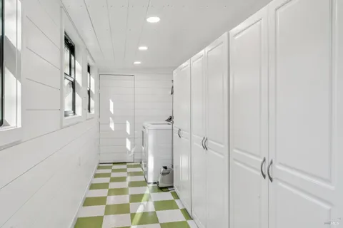 $1,295,000 | 2 Foothill Boulevard, Calistoga, CA 94515