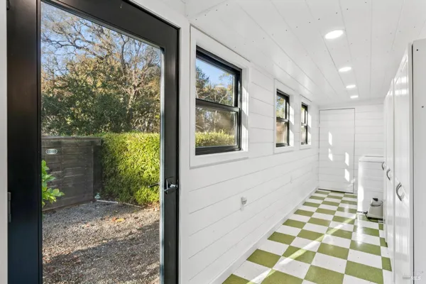 $1,295,000 | 2 Foothill Boulevard, Calistoga, CA 94515