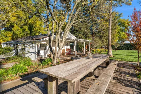 $1,295,000 | 2 Foothill Boulevard, Calistoga, CA 94515