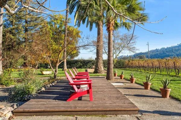 $1,295,000 | 2 Foothill Boulevard, Calistoga, CA 94515