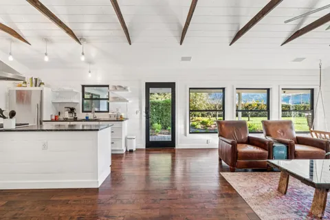 $1,295,000 | 2 Foothill Boulevard, Calistoga, CA 94515