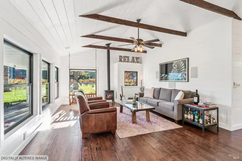 $1,295,000 | 2 Foothill Boulevard, Calistoga, CA 94515