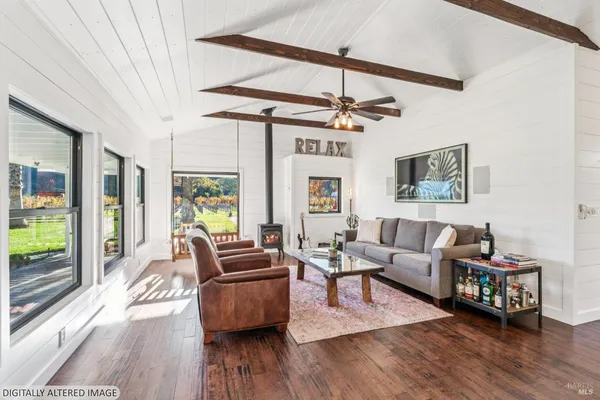 $1,295,000 | 2 Foothill Boulevard, Calistoga, CA 94515