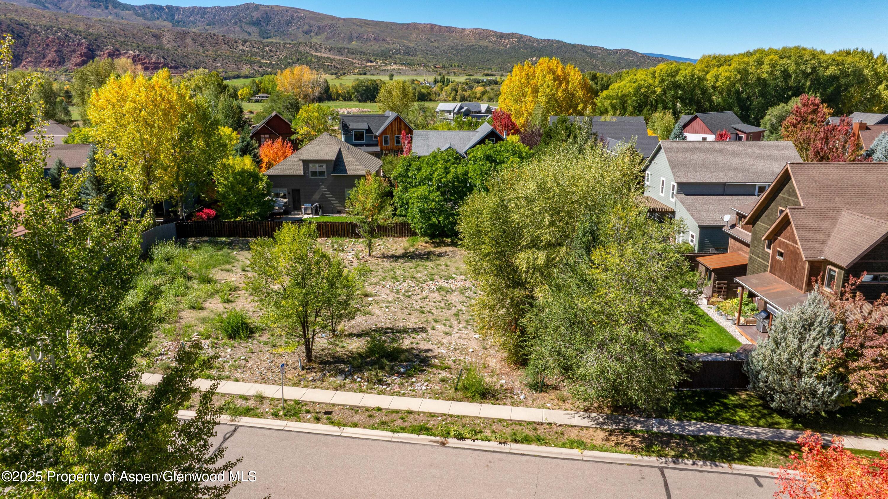 343 Sopris Circle Basalt, CO 81621 - Photo 4 of 5 front view of a house with a yard