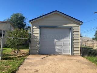 4500 South Bonham Street Amarillo, TX 79110 - Photo 11 of 11 detached garage
