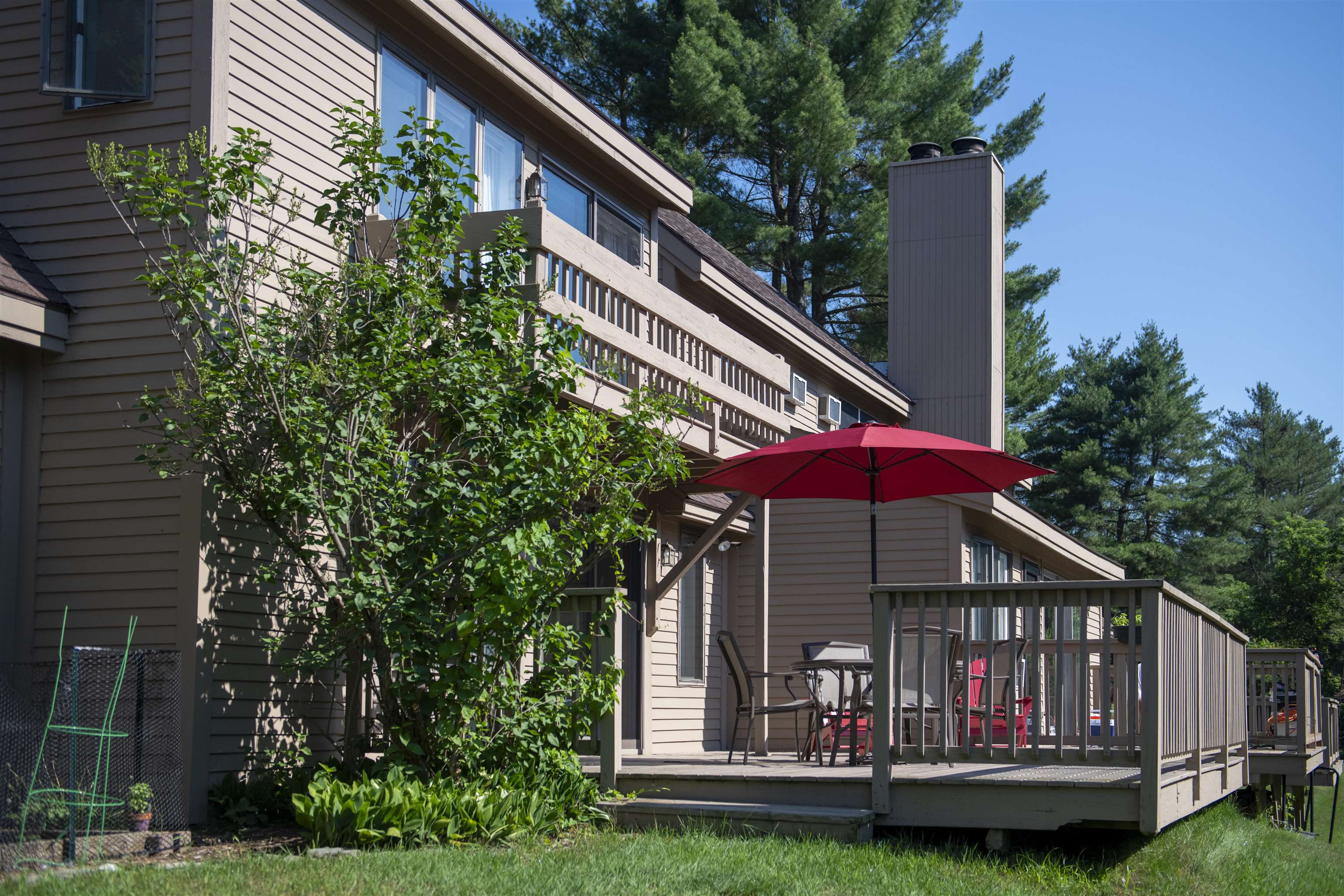 416 Lyman Batcheller Road, Unit B Hartford, VT 05059 - Photo 17 of 28 Gallery Image 17