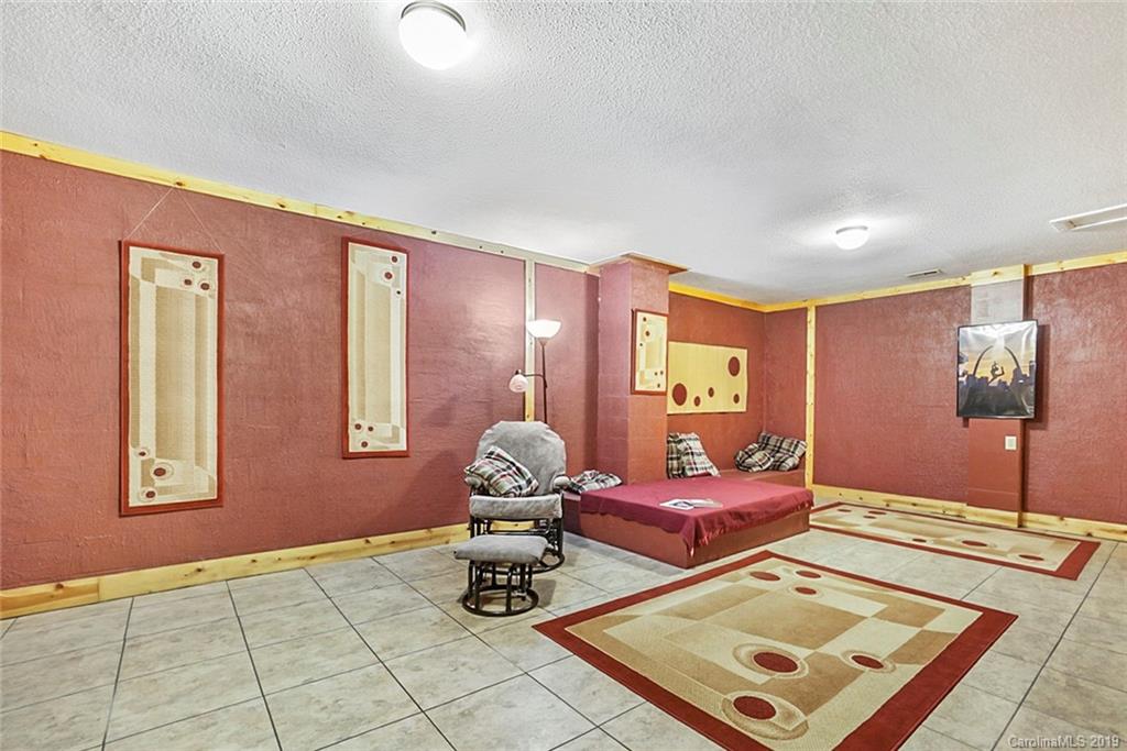 81 Golddigger Road Candler, NC 28715 - Photo 14 of 23 Gallery Image 14