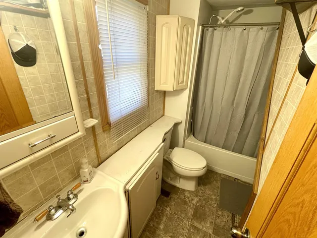 $135,000 | 701 15th Street, Brodhead, WI 53520