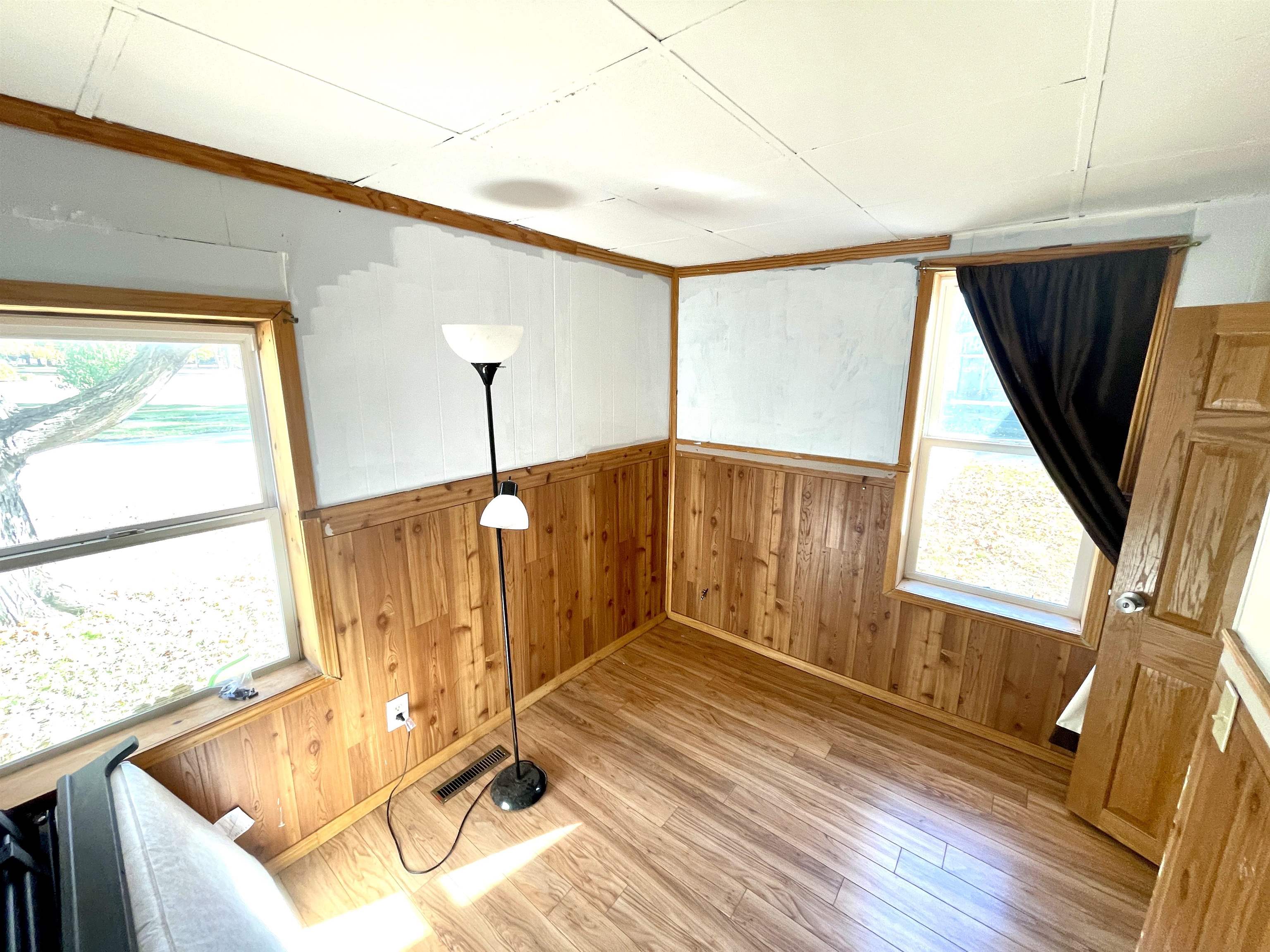 701 15th Street Brodhead, WI 53520 - Photo 10 of 22