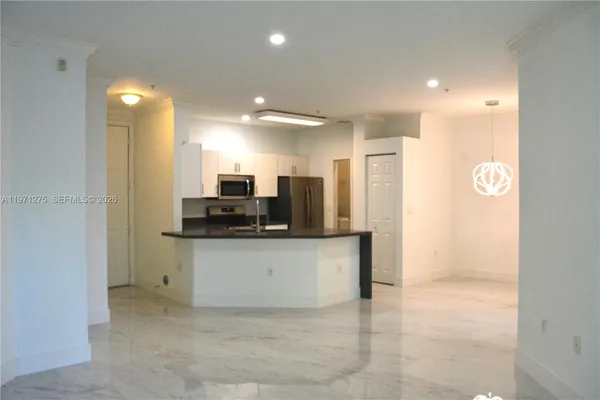 $2,800 | 4402 Southwest 160th Avenue, Unit 918, Miramar, FL 33027