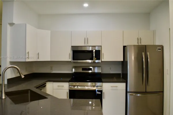 $2,800 | 4402 Southwest 160th Avenue, Unit 918, Miramar, FL 33027