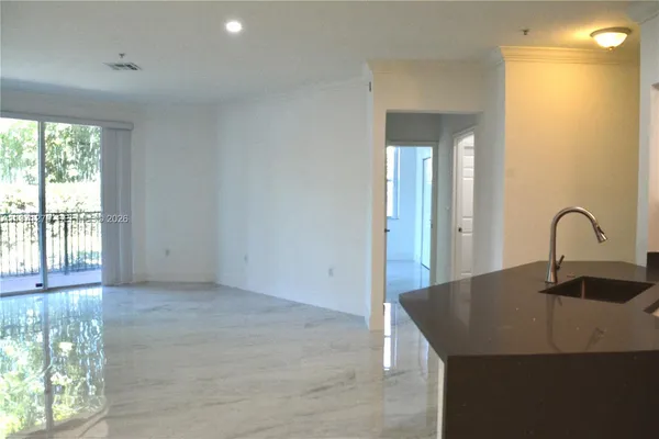 $2,800 | 4402 Southwest 160th Avenue, Unit 918, Miramar, FL 33027