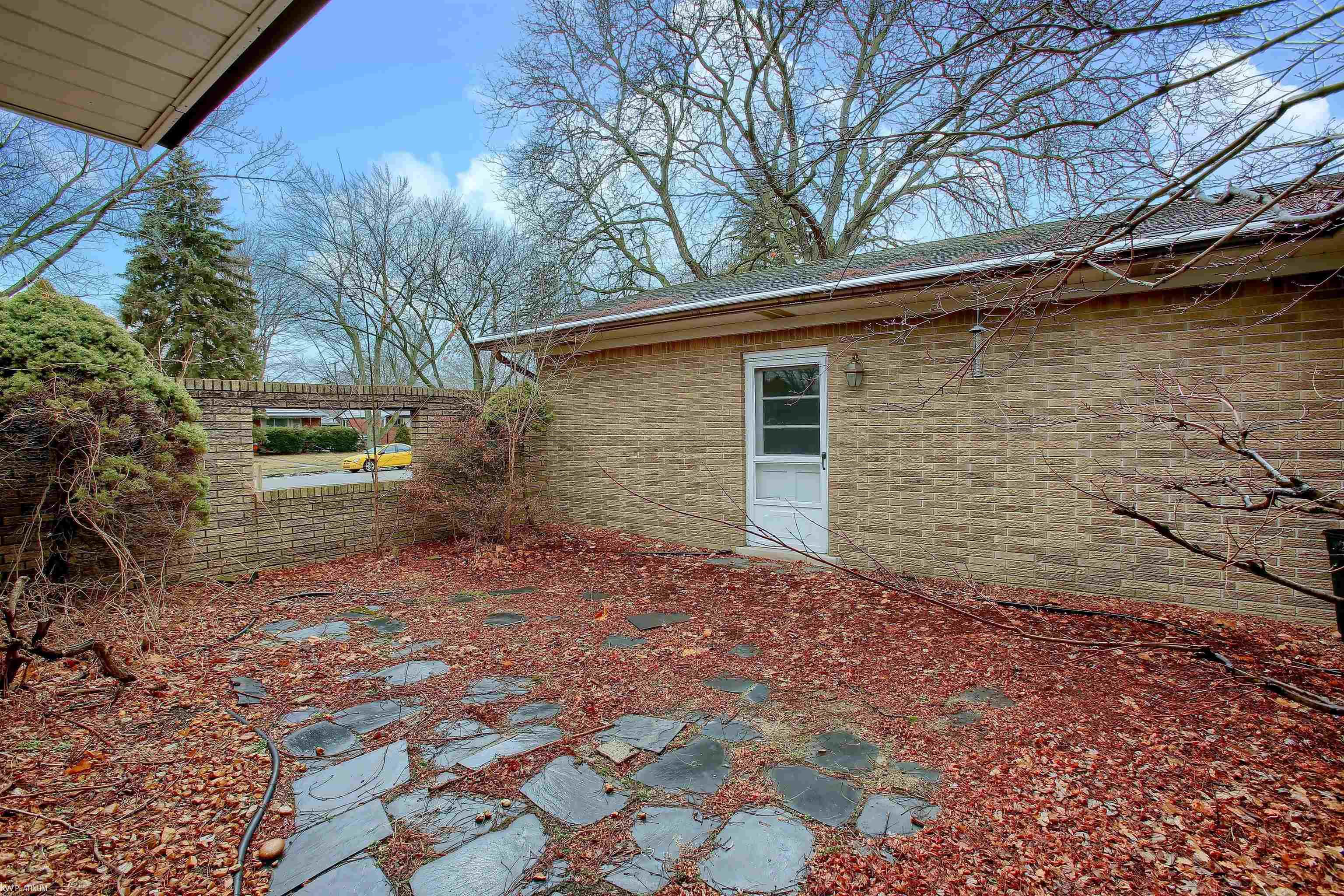 11161 Erdmann Road Sterling Heights, MI 48314 - Photo 43 of 44
