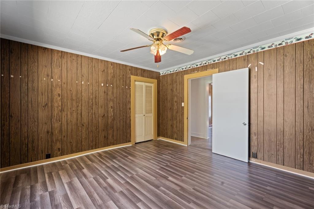 204 Ridgecrest Street Thomasville, NC 27360 - Photo 9 of 25 Gallery Image 9