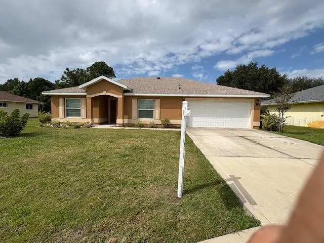 $1,850 | 9 Brownstone Lane, Palm Coast, FL 32137