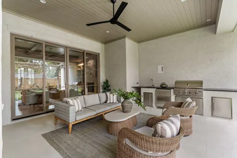 $3,275,000 | 6243 Briar Rose Drive, Houston, TX 77057