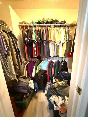 $2,850 | 450 Northeast 42nd Street, Boca Raton, FL 33431