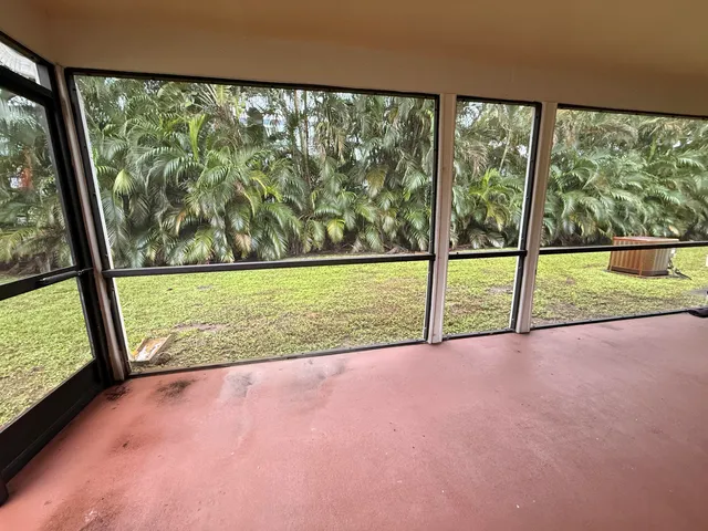 $2,850 | 450 Northeast 42nd Street, Boca Raton, FL 33431