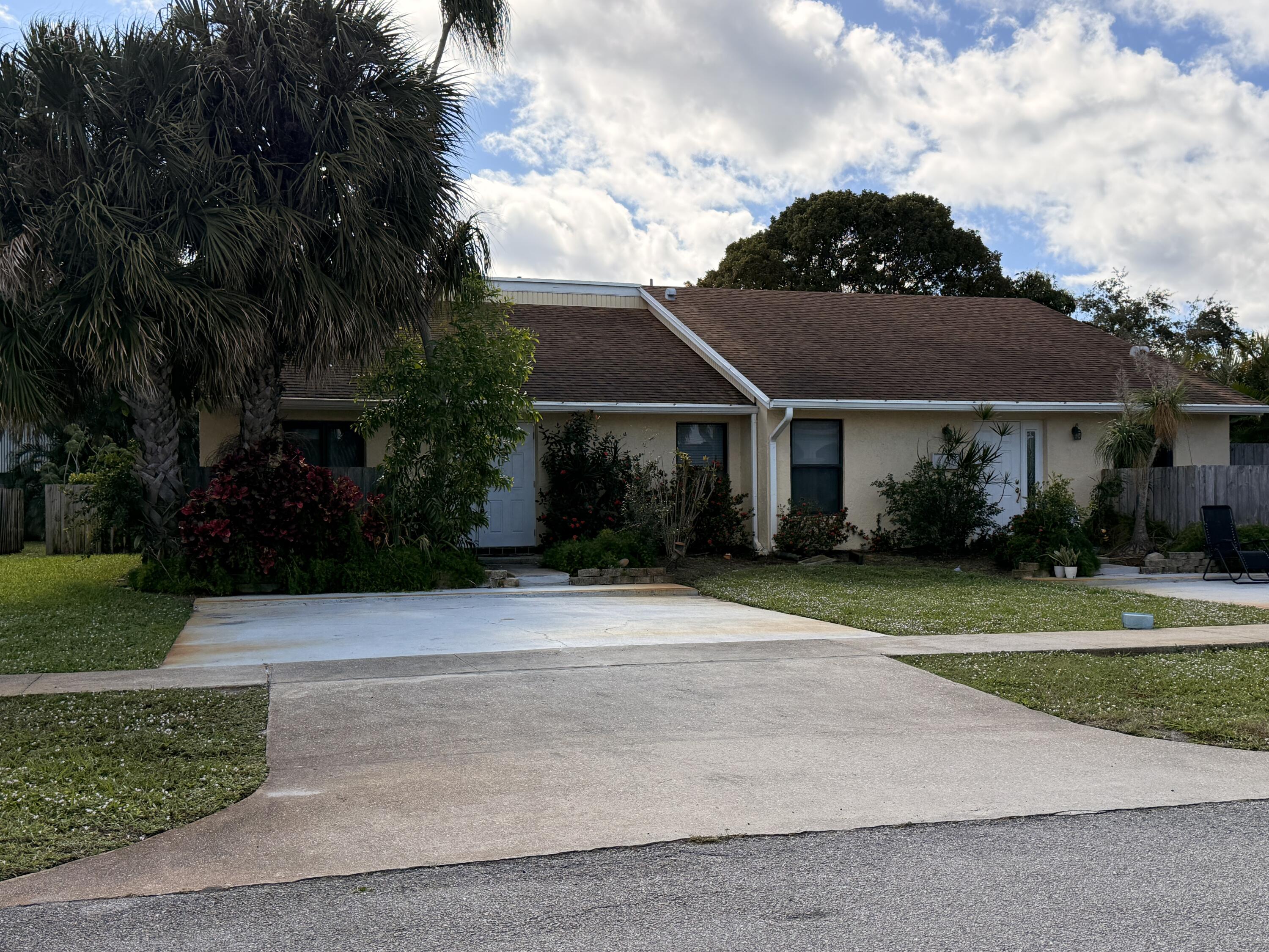 450 Northeast 42nd Street Boca Raton, FL 33431 - Photo 25 of 25 Exterior Front of 450 Duplex