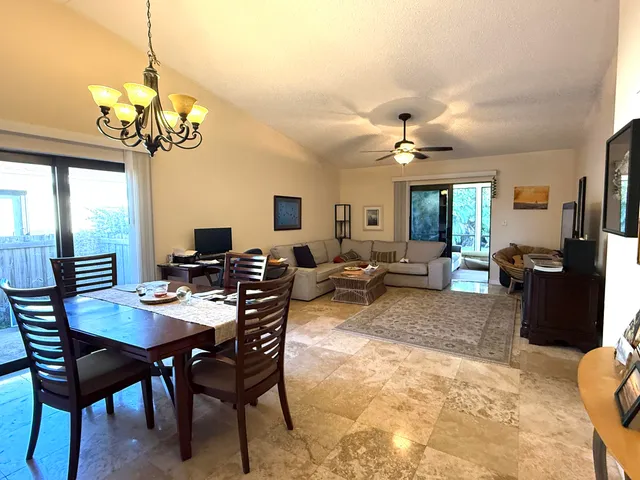 $2,850 | 450 Northeast 42nd Street, Boca Raton, FL 33431