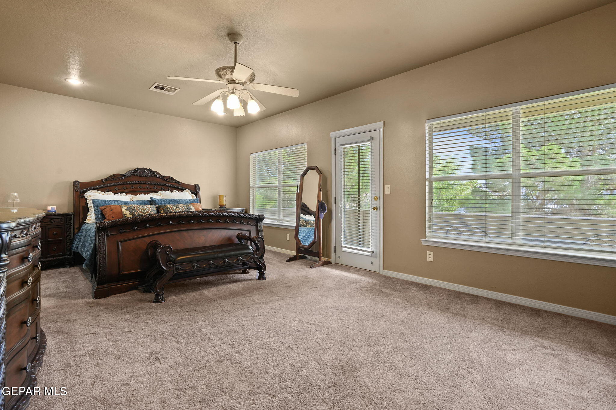 604 Rosinante Road El Paso, TX 79922 - Photo 27 of 60 28-web-or-mls-JOL00650