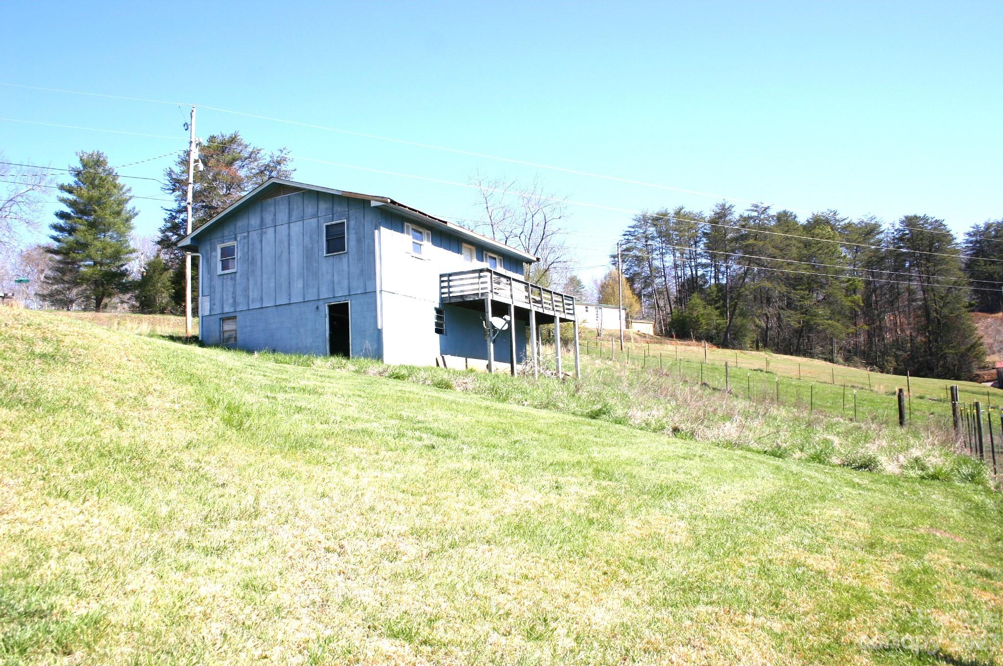 296 Piney Grove Road Franklin, NC 28734 - Photo 1 of 30 Gallery Image 1