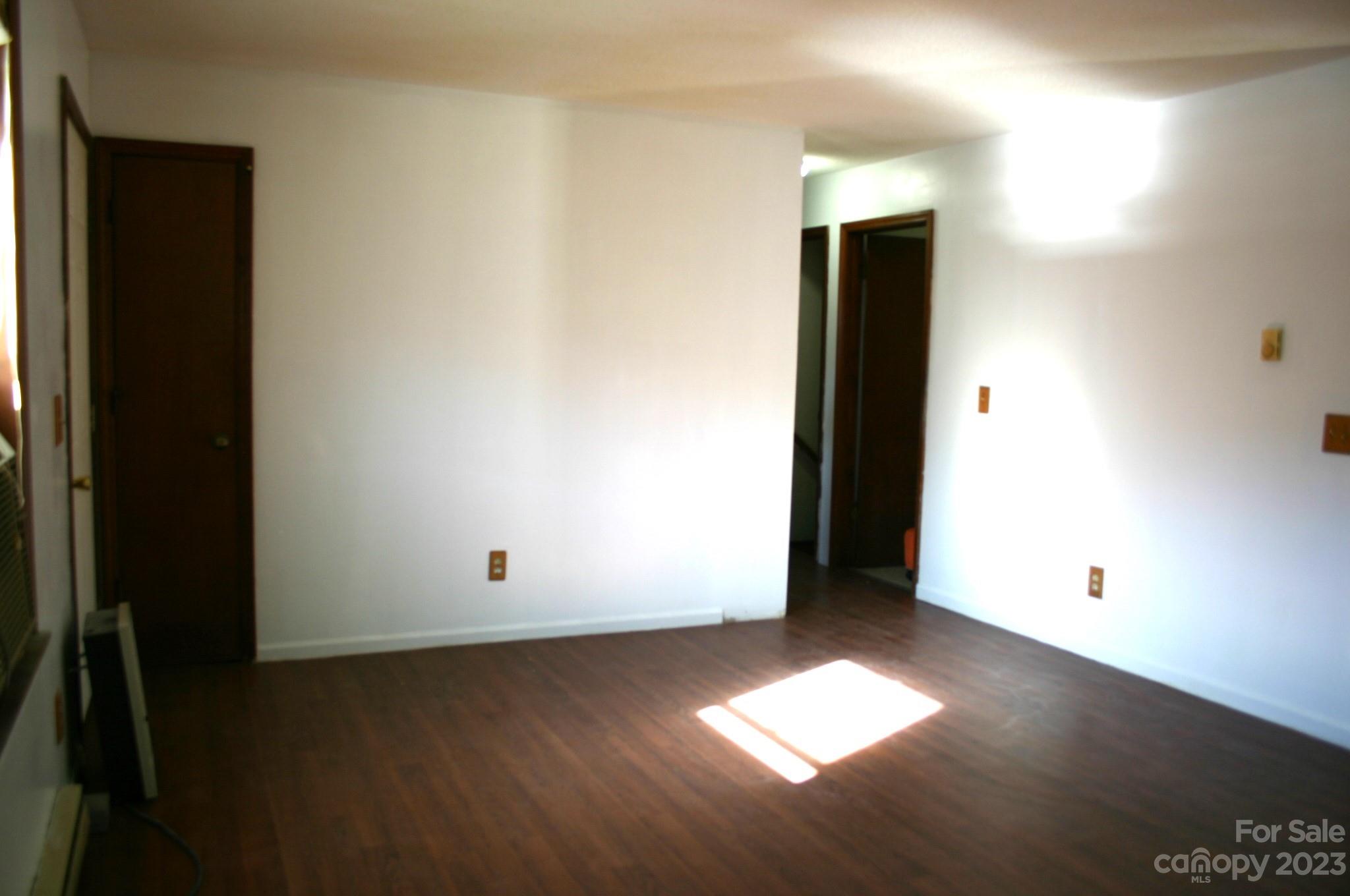 296 Piney Grove Road Franklin, NC 28734 - Photo 4 of 30 Gallery Image 4