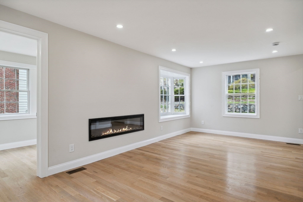 9 Richard Road Lexington, MA 02421 - Photo 6 of 28