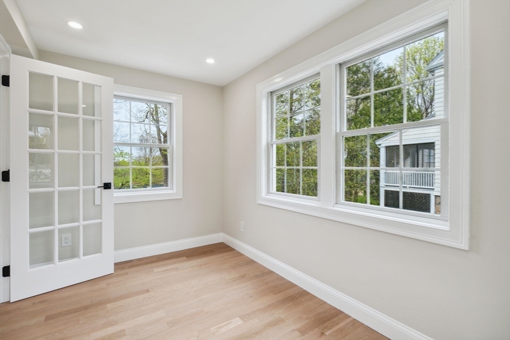 9 Richard Road Lexington, MA 02421 - Photo 7 of 28