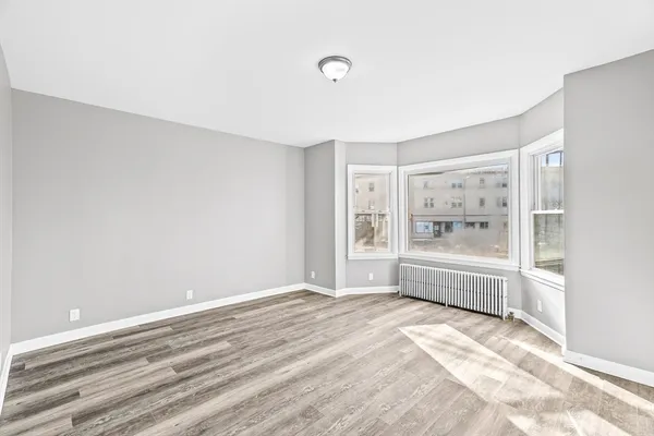 $2,100 | 712 Eastern Avenue, Unit 1, Fall River, MA 02723