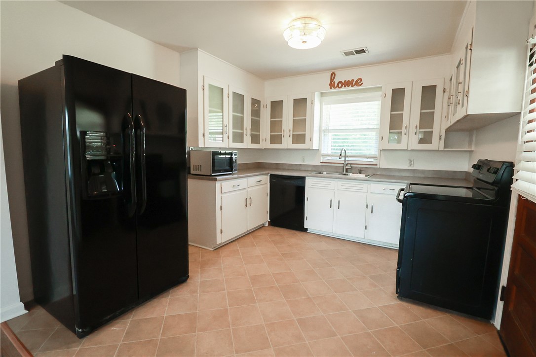 2804 Chestnut Drive Anderson, SC 29624 - Photo 12 of 39