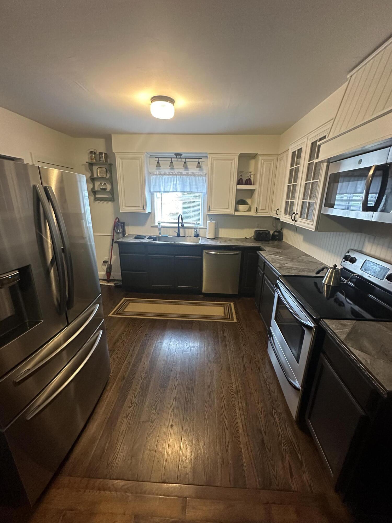 9 Maple Street East Millinocket, ME 04430 - Photo 11 of 27