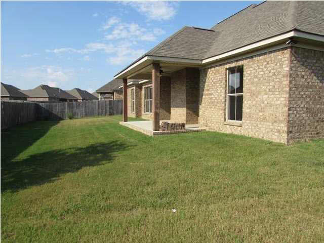 413 Copper Ridge Drive Florence, MS 39073 - Photo 29 of 32 Spacious back yard