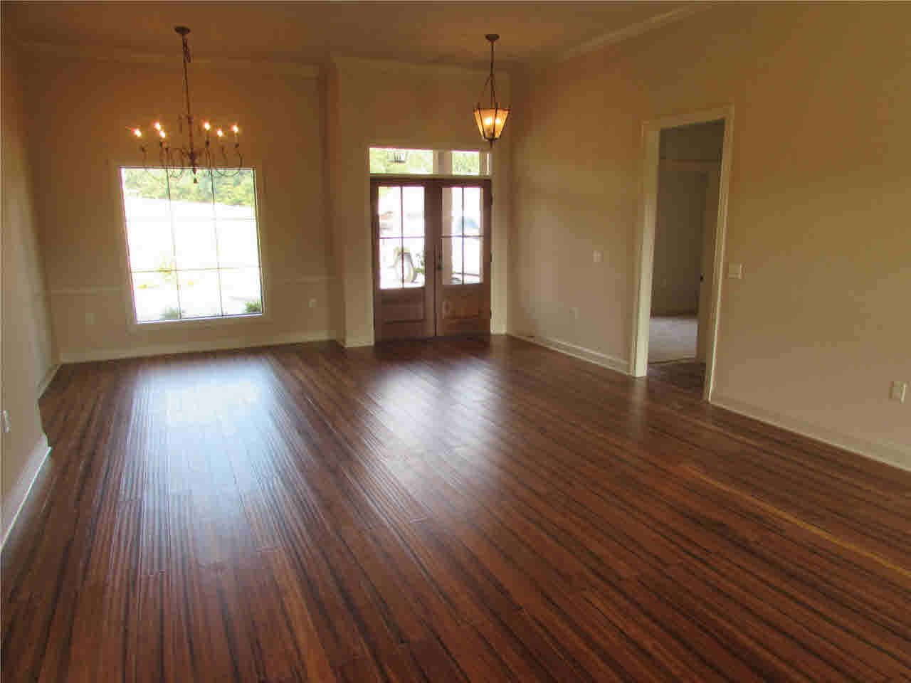 413 Copper Ridge Drive Florence, MS 39073 - Photo 5 of 32 Flooring is antique bamboo. Very pretty!
