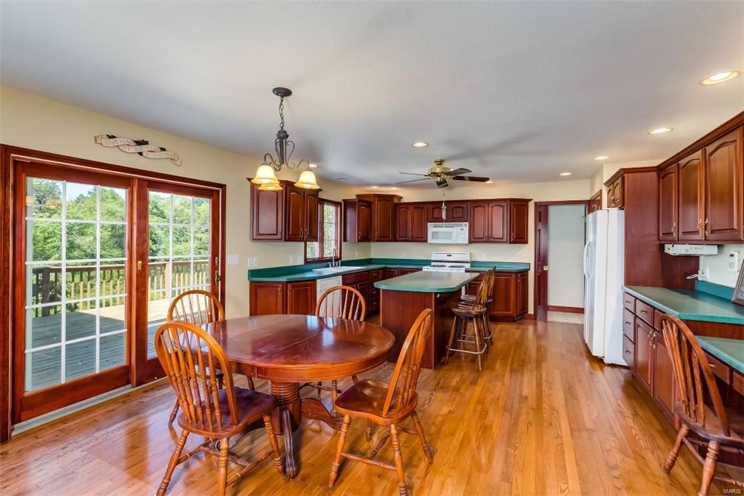 13 Palomar Lake Road Freeburg, IL 62243 - Photo 15 of 46