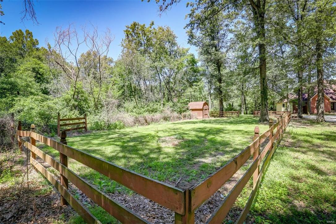 13 Palomar Lake Road Freeburg, IL 62243 - Photo 44 of 46