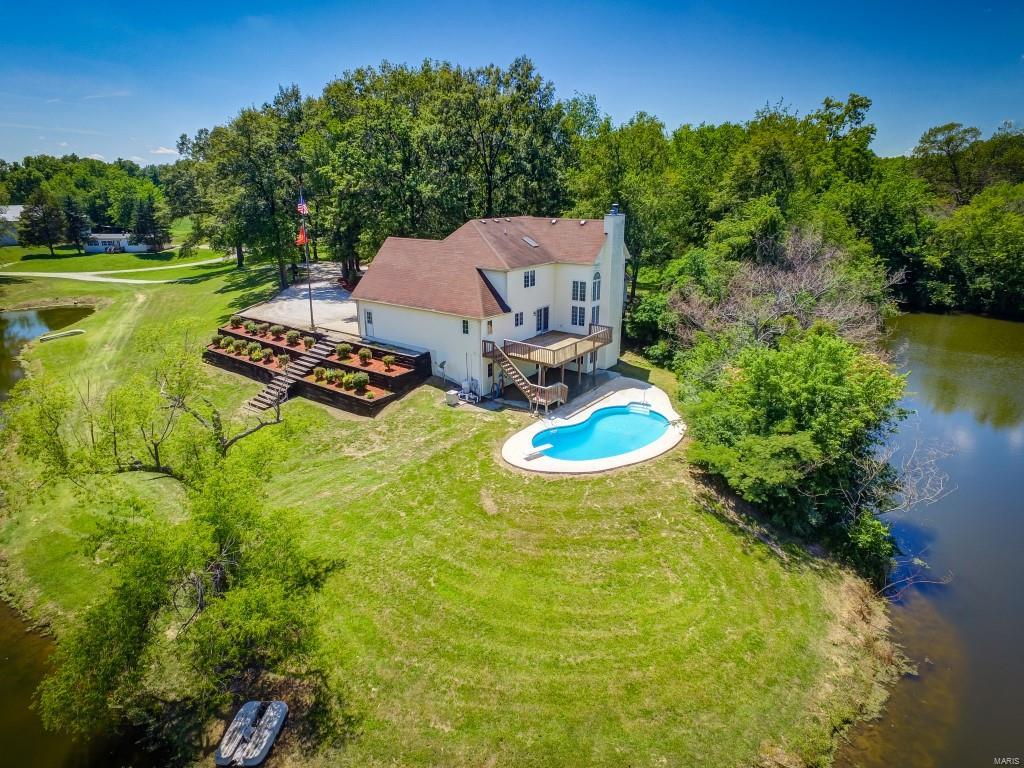 13 Palomar Lake Road Freeburg, IL 62243 - Photo 7 of 46