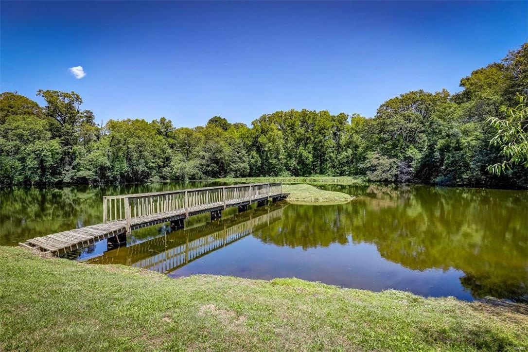 13 Palomar Lake Road Freeburg, IL 62243 - Photo 9 of 46