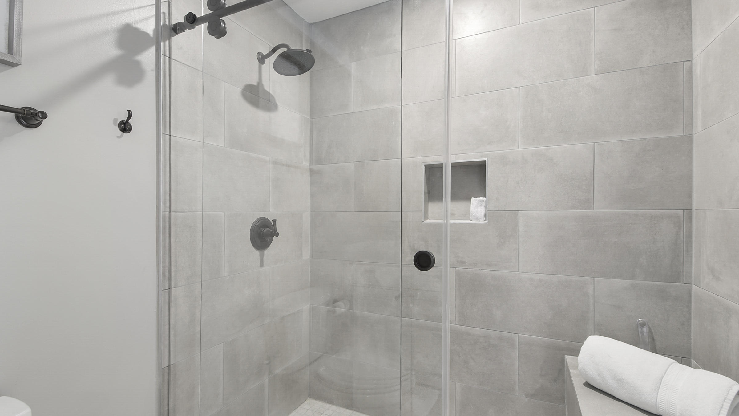 3 Dalton Drive Santa Rosa Beach, FL 32459 - Photo 24 of 33 a bathroom with a shower